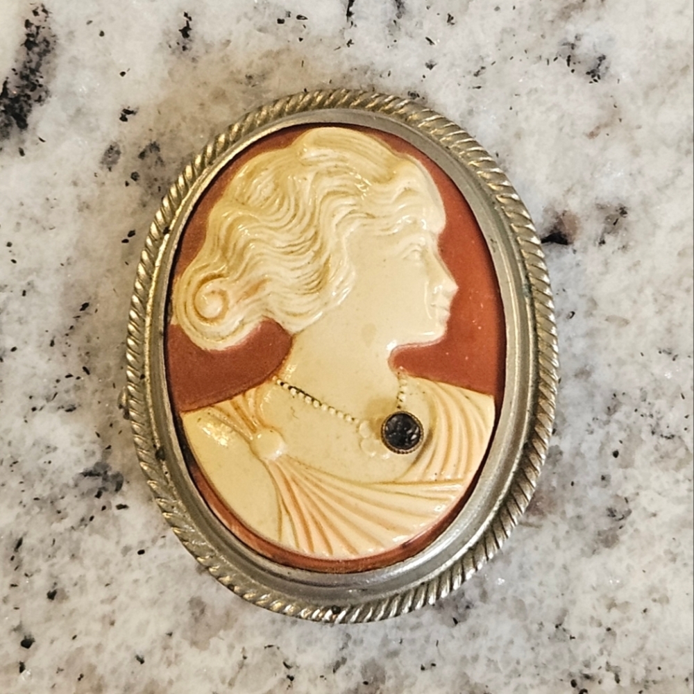 Antique Early Plastic Celluloid Cameo Brooch Lady W/ Rhinestone Necklace C Clasp
